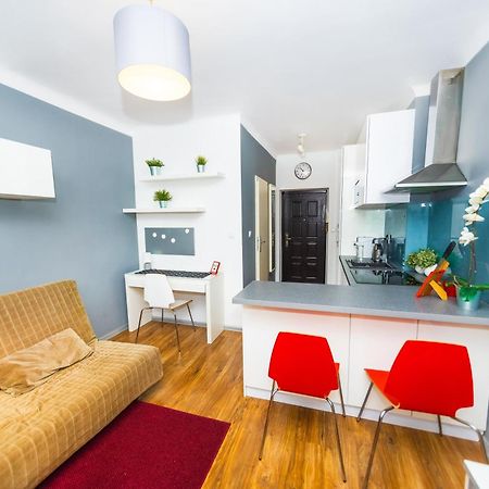 Cozy Studio Next To The Metro And City Center Warsaw Luaran gambar