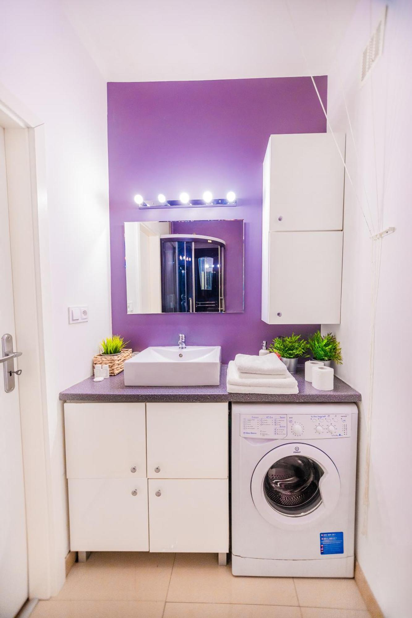 Cozy Studio Next To The Metro And City Center Warsaw Luaran gambar